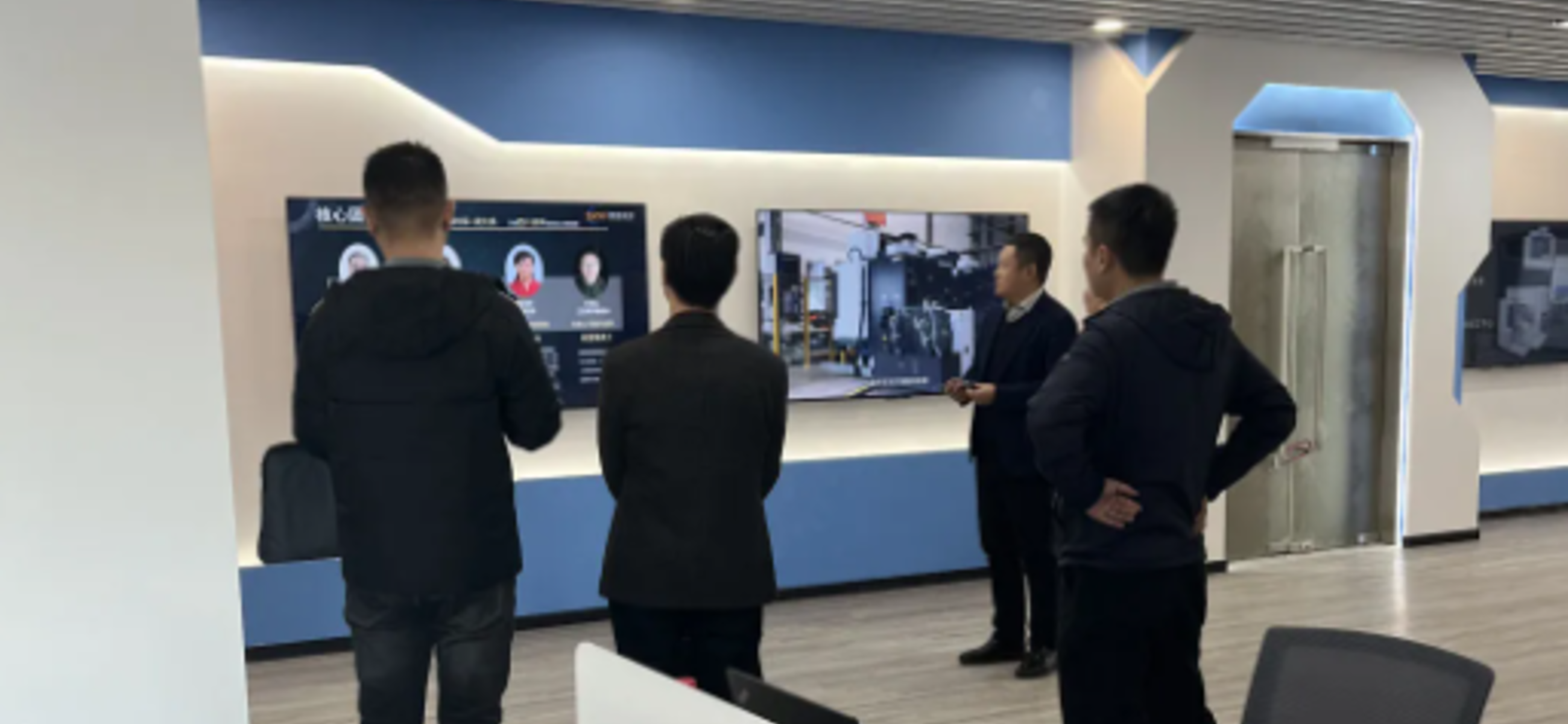 南通如皋磨頭鎮(zhèn)領(lǐng)導(dǎo)一行到公司考察調(diào)研