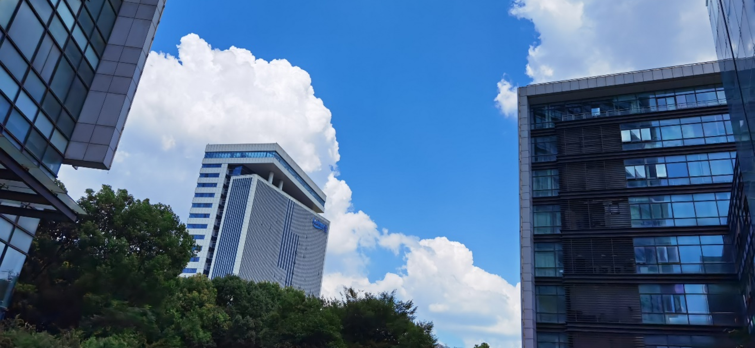 公司研發(fā)生產(chǎn)基地項(xiàng)目入選 “龍城英才計(jì)劃”第十七批領(lǐng)軍人才創(chuàng)業(yè)類項(xiàng)目